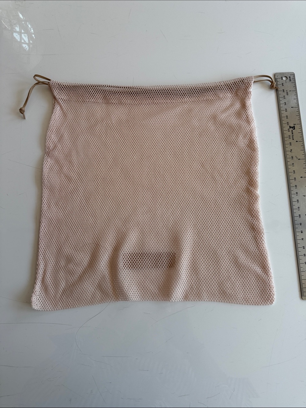 Valentino Dust Bag in Light Blush Pink - Picture 7 of 7